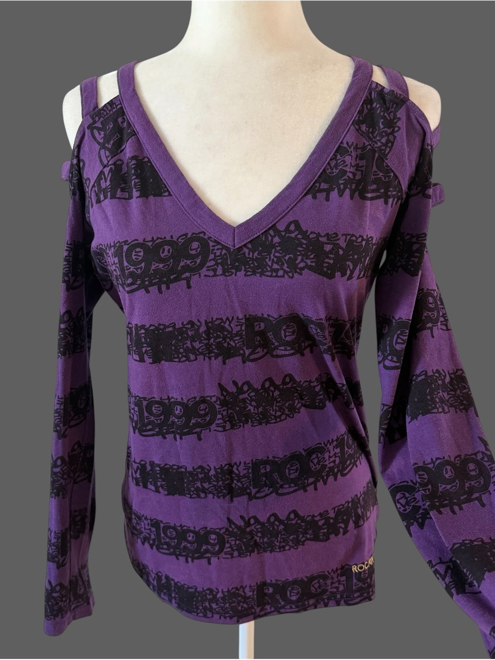 Rocawear vintage 2000s long sleeve shirt